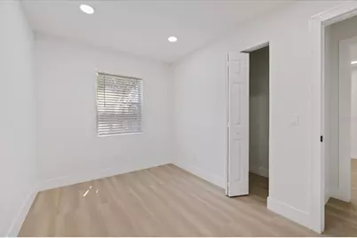 6403 Elliot Drive, Tampa, FL 33615 - Photo 14