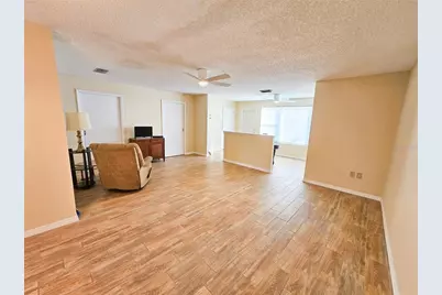 2850 59th Street S #112, Gulfport, FL 33707 - Photo 6