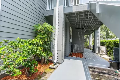11942 Skylake Place, Temple Terrace, FL 33617 - Photo 2