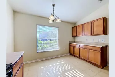 10852 Standing Stone Drive, Wimauma, FL 33598 - Photo 12