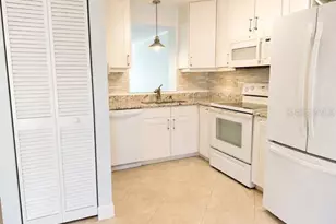 2106 Gulf View Blvd, Dunedin, FL 34698 - Photo 8