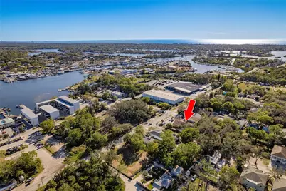 102 Anclote Road, Tarpon Springs, FL 34689 - Photo 2
