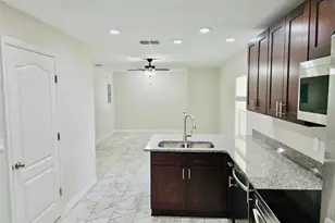 117 E Jackson St, Avon Park, FL 33825 - Photo 2