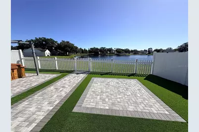 10957 Brightside Drive, Tampa, FL 33624 - Photo 2