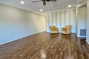 2381 Ecuadorian Way, Clearwater, FL 33763 - Photo 4