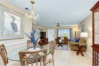 10037 62nd Terrace N #9, Saint Petersburg, FL 33708 - Photo 12