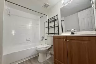 9013 Westchester Cir, Tampa, FL 33604 - Photo 6