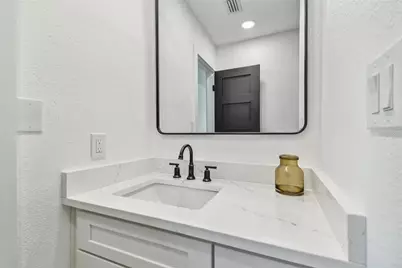 [Address not provided], Brandon, FL 33510 - Photo 8