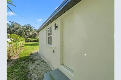 7305 N Taliaferro Avenue, Tampa, FL 33604 - Photo 4
