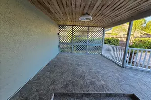 1007 Vineyard Ct, Dunedin, FL 34698 - Photo 10