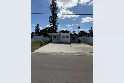 4120 Buena Vista Lane, Holiday, FL 34691 - Photo 2