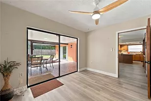 112 Peacock Cir, Safety Harbor, FL 34695 - Photo 20