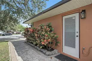 112 Peacock Cir, Safety Harbor, FL 34695 - Photo 44