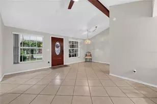 10110 Moores Mill Ct, Tampa, FL 33615 - Photo 6