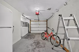 10110 Moores Mill Ct, Tampa, FL 33615 - Photo 24