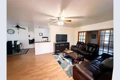 5401 48th Terrace N, Saint Petersburg, FL 33709 - Photo 6
