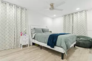 9014 W Norfolk St, Tampa, FL 33615 - Photo 18