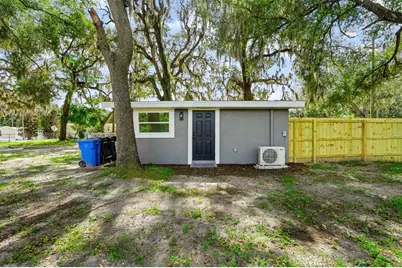 10336 Main Street, Thonotosassa, FL 33592 - Photo 20