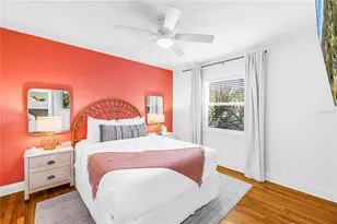 10804 Seminole Dr N, Saint Petersburg, FL 33708 - Photo 18