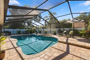 13810 Lake Village Pl, Tampa, FL 33618 - Photo 40
