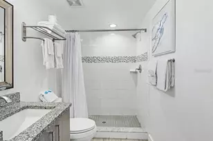 10091 Gulf Blvd, Treasure Island, FL 33706 - Photo 12