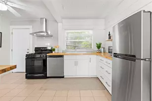 816 15th Ave NE, Saint Petersburg, FL 33704 - Photo 56