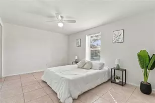 9608 Elgin Ct, Tampa, FL 33615 - Photo 14