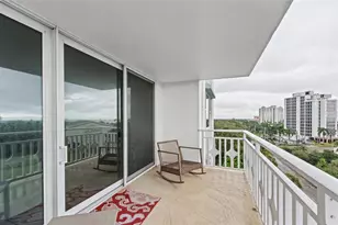 700 Beach Dr NE, Saint Petersburg, FL 33701 - Photo 8