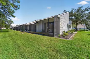 16216 Rambling Vine Dr W, Tampa, FL 33624 - Photo 32