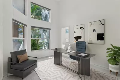 1101 Darlington Oak Drive NE, Saint Petersburg, FL 33703 - Photo 16