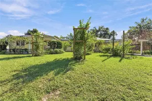7203 N 13th St, Tampa, FL 33604 - Photo 8