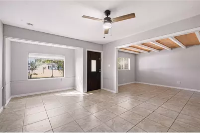 6801 46th Avenue N, Saint Petersburg, FL 33709 - Photo 4