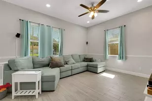 1615 Wilmar Ave, Tarpon Springs, FL 34689 - Photo 18
