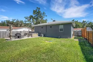 1615 Wilmar Ave, Tarpon Springs, FL 34689 - Photo 6