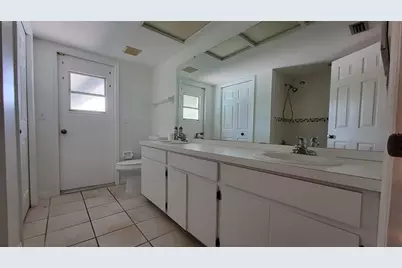 3024 Sandpiper Place, Clearwater, FL 33762 - Photo 30