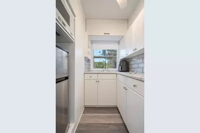 3219 46th Street N, Saint Petersburg, FL 33713 - Photo 24