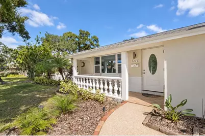 3219 46th Street N, Saint Petersburg, FL 33713 - Photo 4