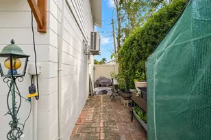 3219 46th St N, Saint Petersburg, FL 33713 - Photo 48