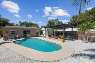 2326 44th St S, Saint Petersburg, FL 33711 - Photo 36