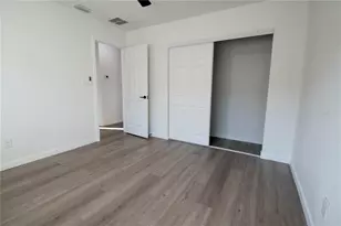 5751 Dunfries St N, Saint Petersburg, FL 33709 - Photo 22