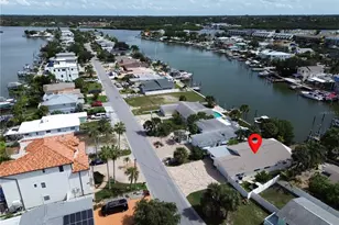 307 La Hacienda Dr, Indian Rocks Beach, FL 33785 - Photo 2