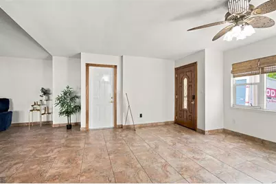 3445 35th St N, Saint Petersburg, FL 33713 - Photo 14