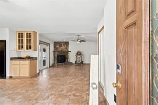 3445 35th St N, Saint Petersburg, FL 33713 - Photo 6