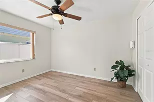 3445 35th St N, Saint Petersburg, FL 33713 - Photo 30