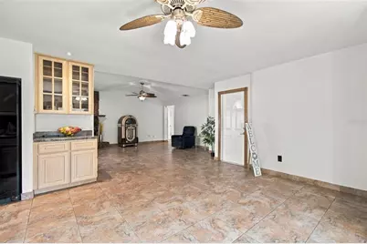 3445 35th St N, Saint Petersburg, FL 33713 - Photo 16
