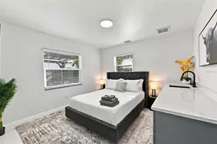 14019 W Parsley Dr, Madeira Beach, FL 33708 - Photo 28
