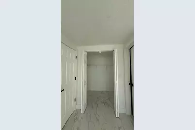 6807 White Cliffs Way, Tampa, FL 33625 - Photo 12