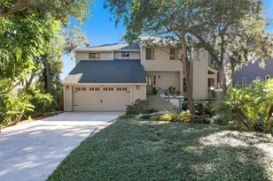 3328 Briarwood Cir, Safety Harbor, FL 34695 - Photo 2