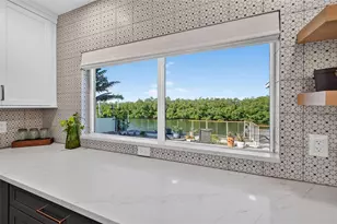 4606 Bay Crest Dr, Tampa, FL 33615 - Photo 12