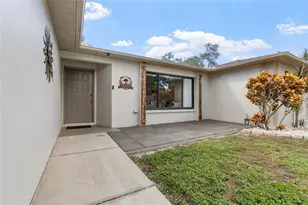 1830 Willow Oak Dr W, Palm Harbor, FL 34683 - Photo 12